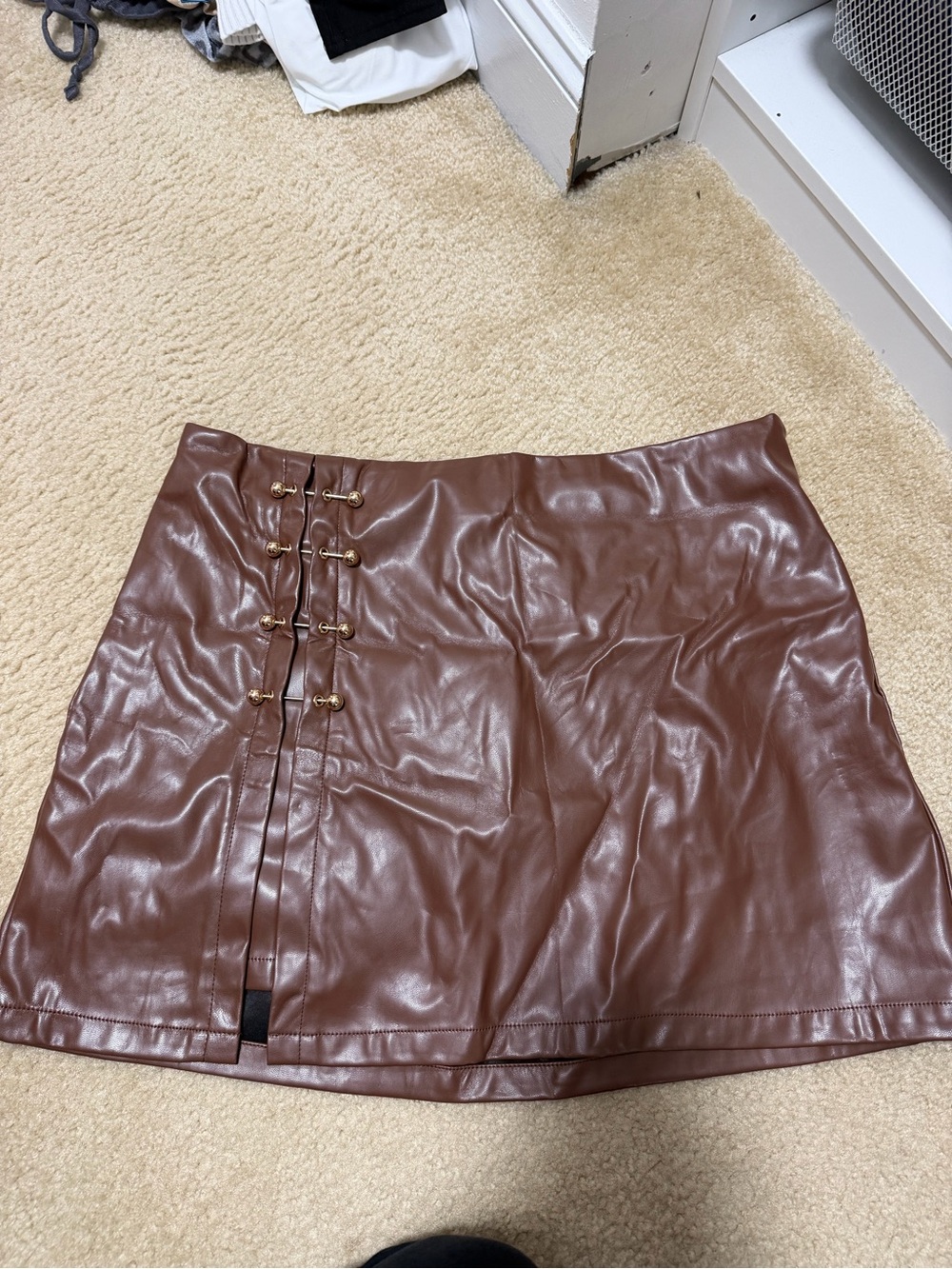 SHEIN Brown Faux Leather Mini Skirt with Gold Hook Accents